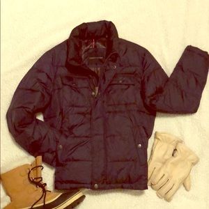 Men’s Hilfilger puffer jacket.